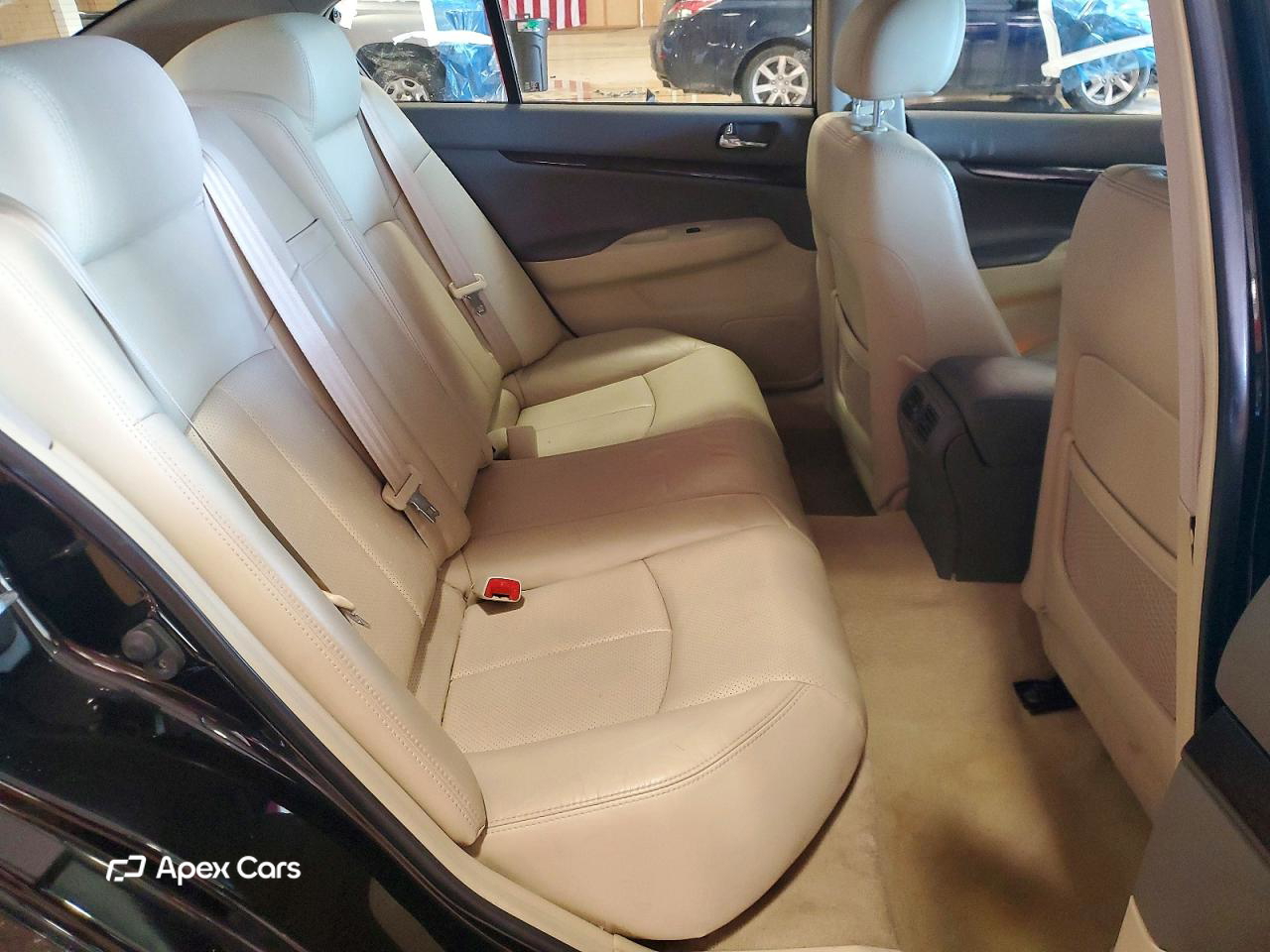 Infiniti G 2012