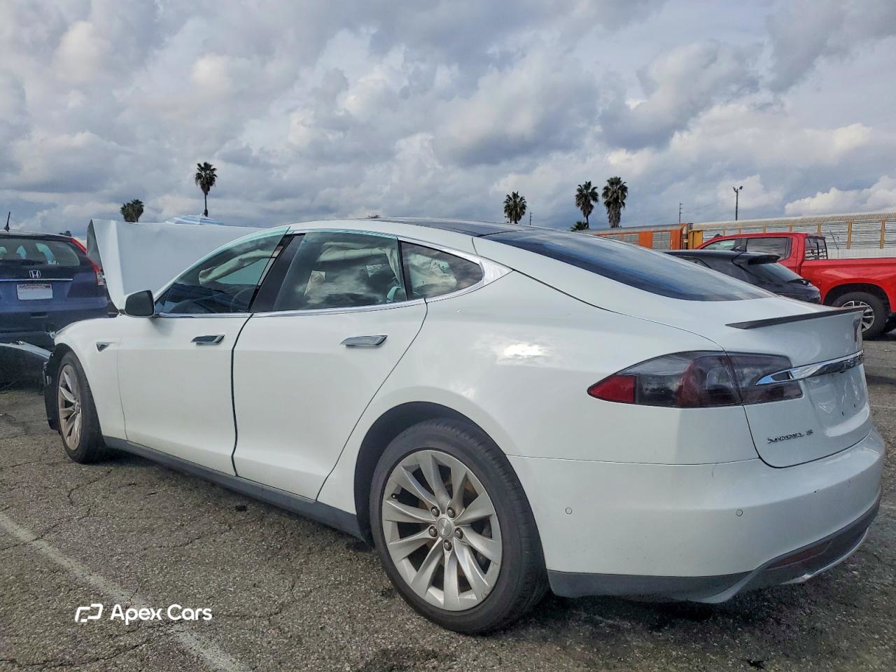 Tesla Model S 2016