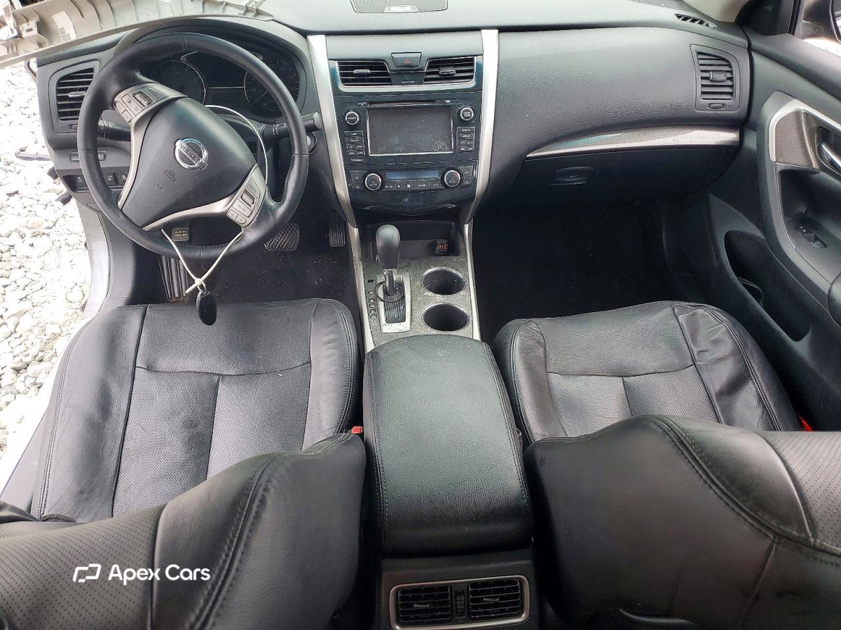 Nissan Altima 2015