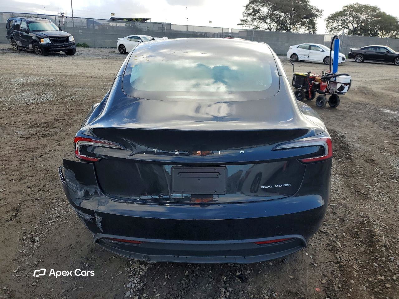 Tesla Model 3 2025