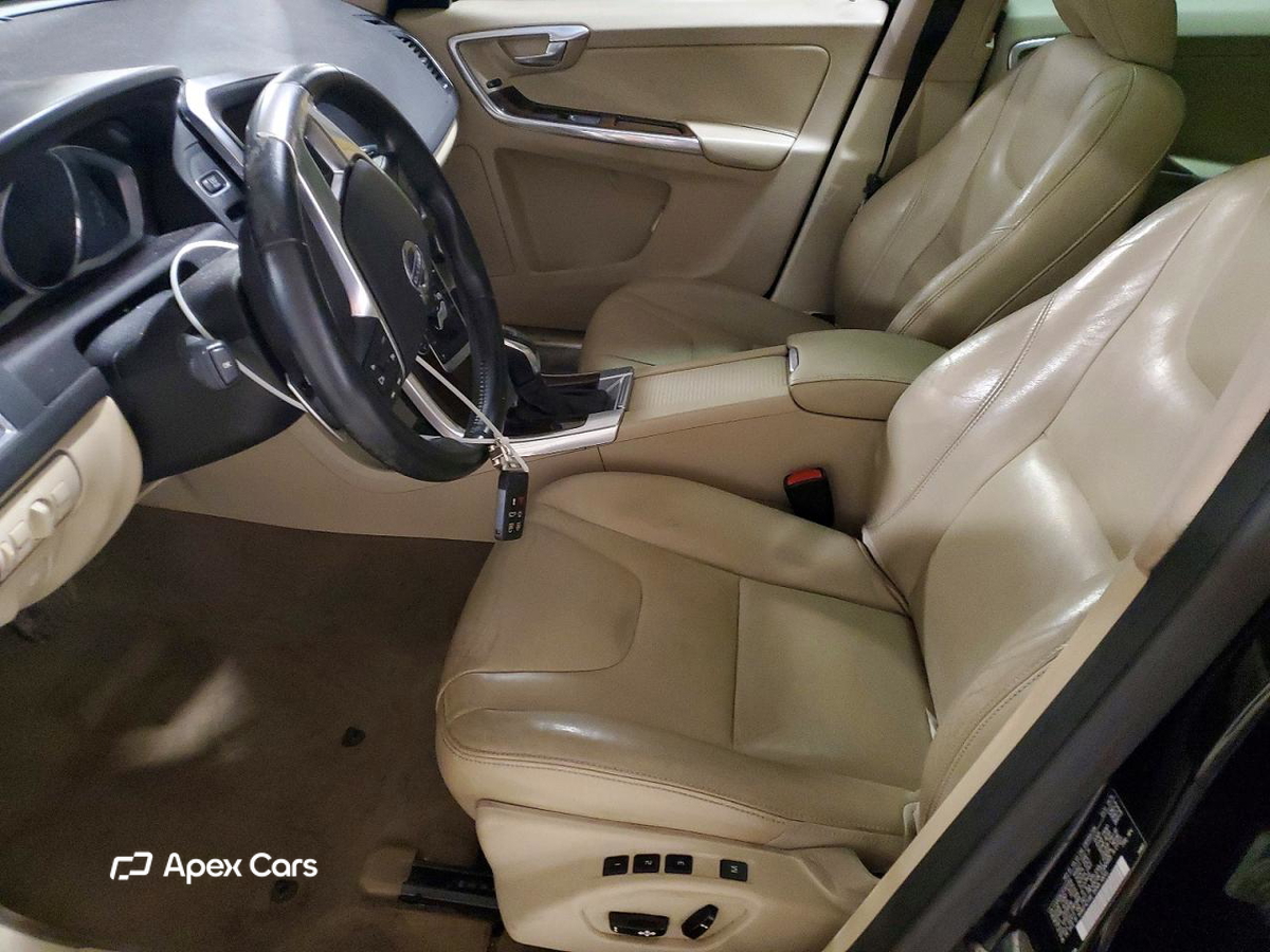 Volvo XC60 2015