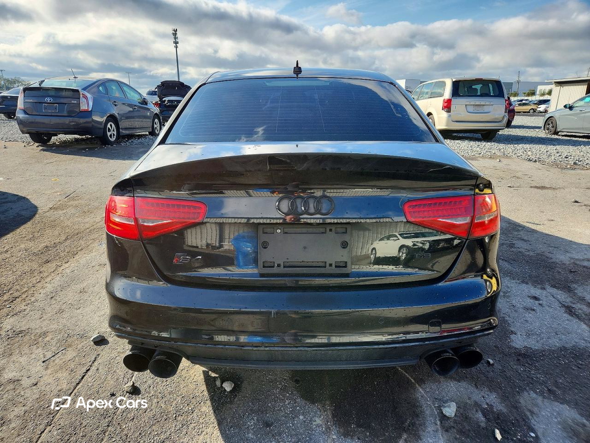 Audi S4 2013