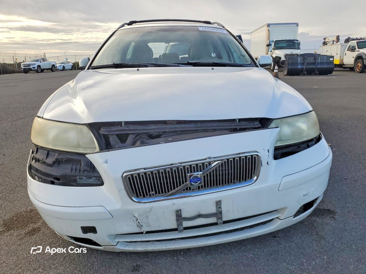 Volvo V70 2005