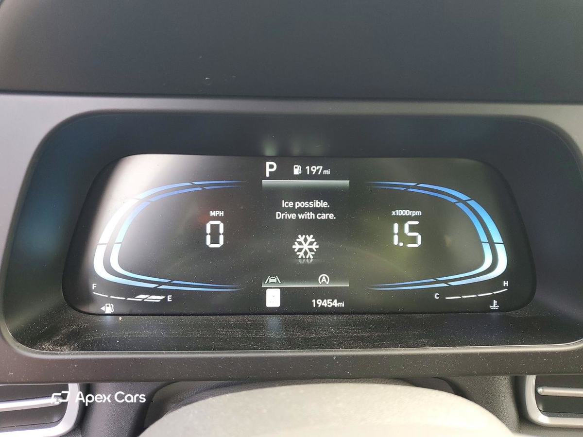 Hyundai Elantra 2025