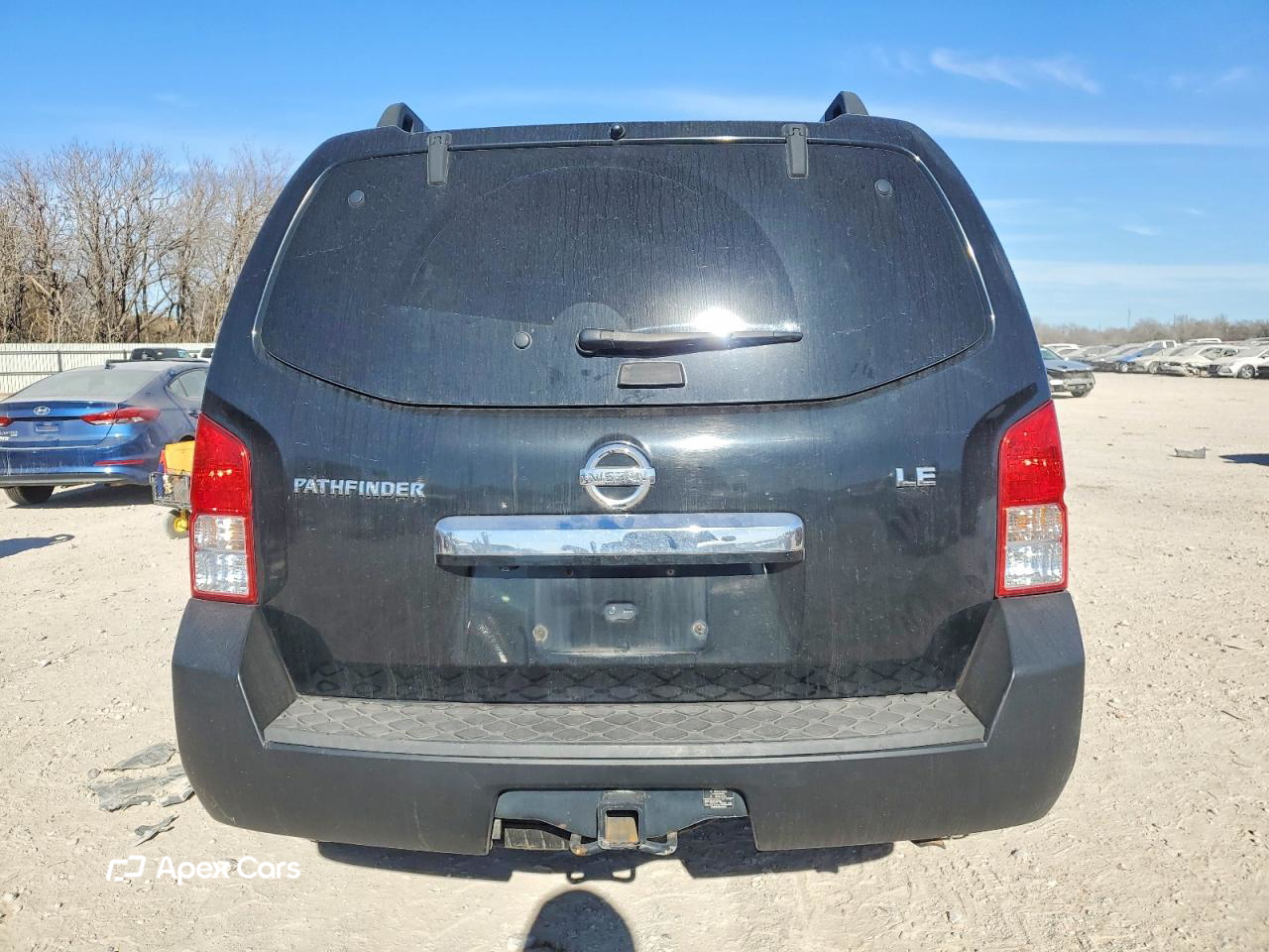 Nissan Pathfinder 2011