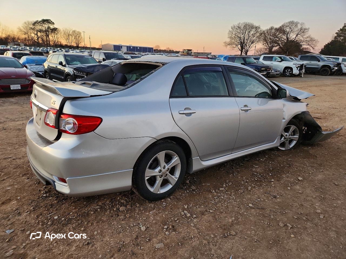 Toyota Corolla 2013
