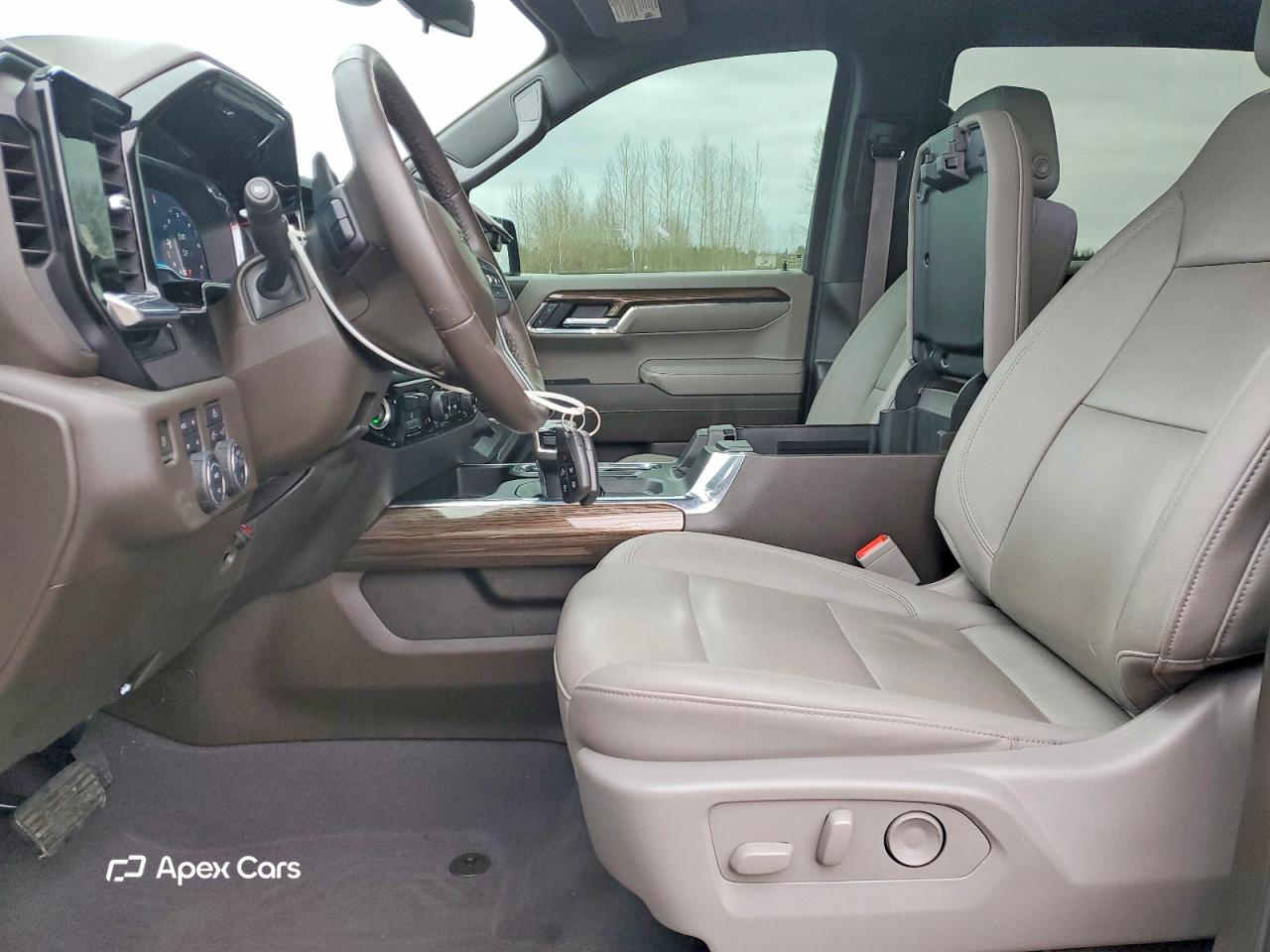 Chevrolet Silverado 2023