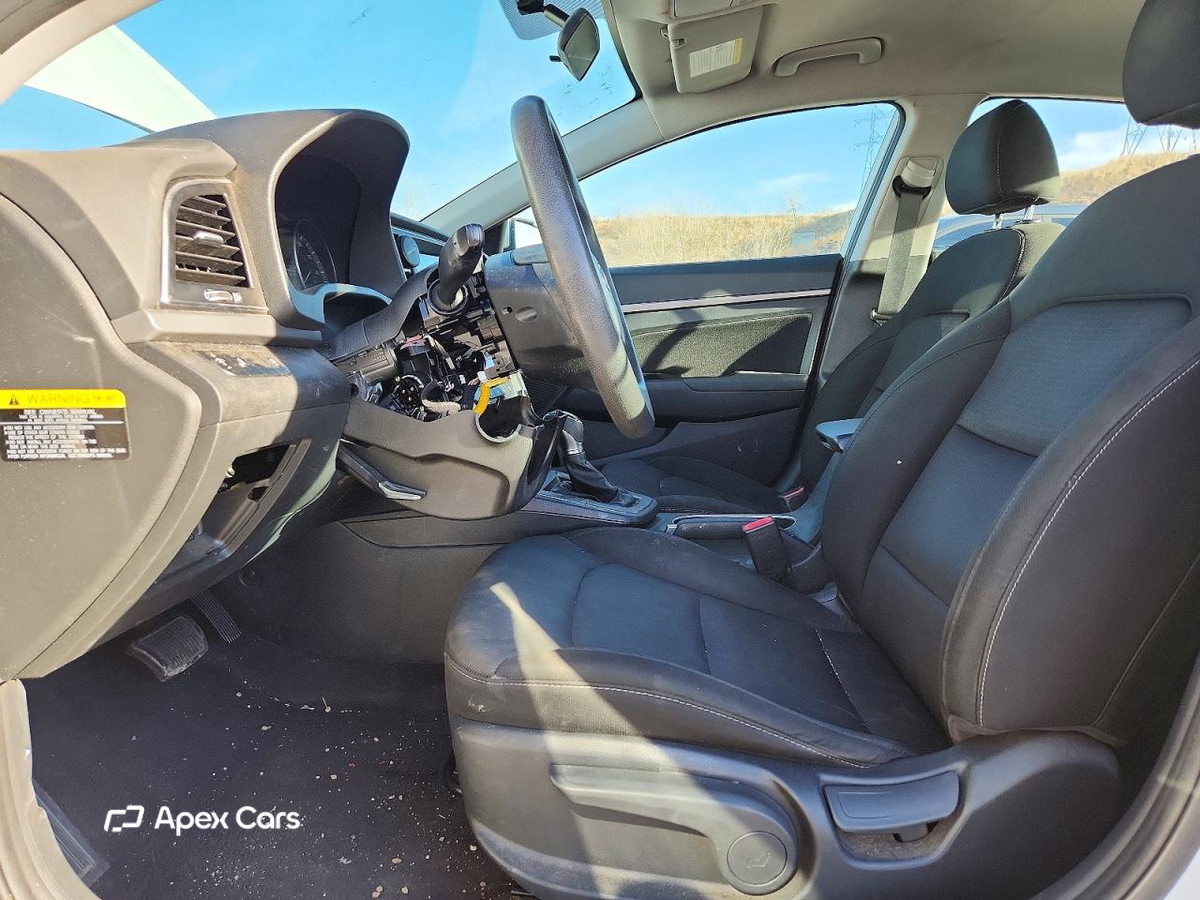 Hyundai Elantra 2018
