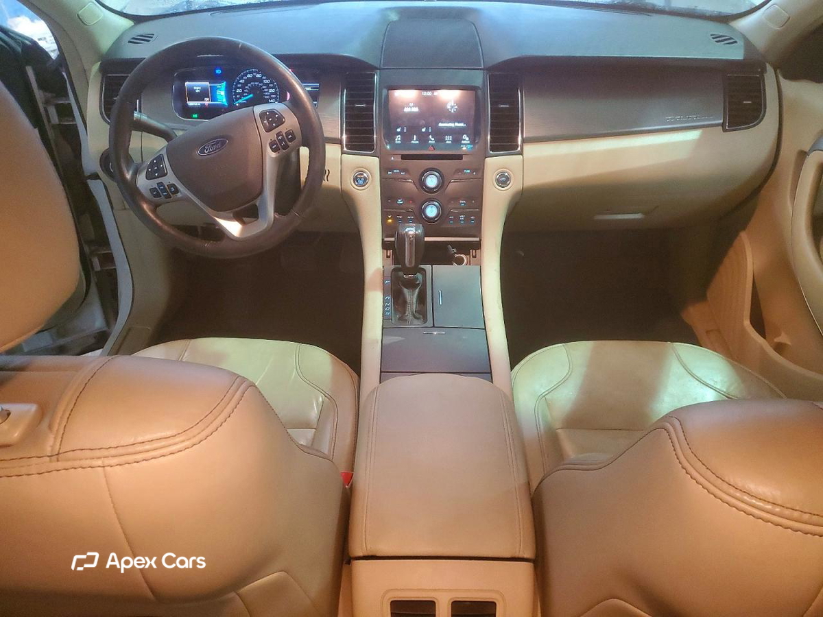 Ford Taurus 2016