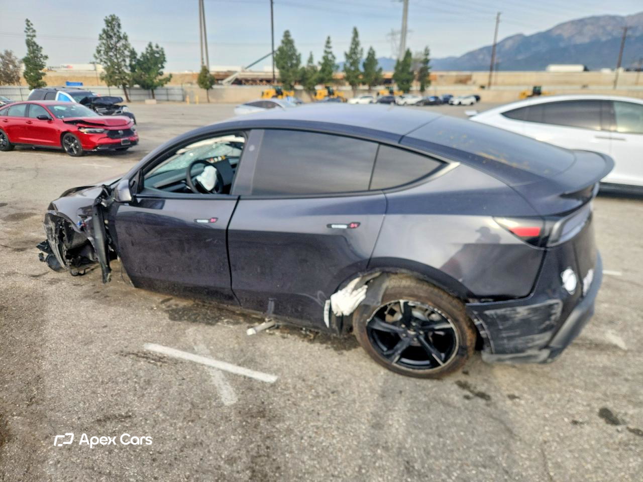 Tesla Model Y 2026