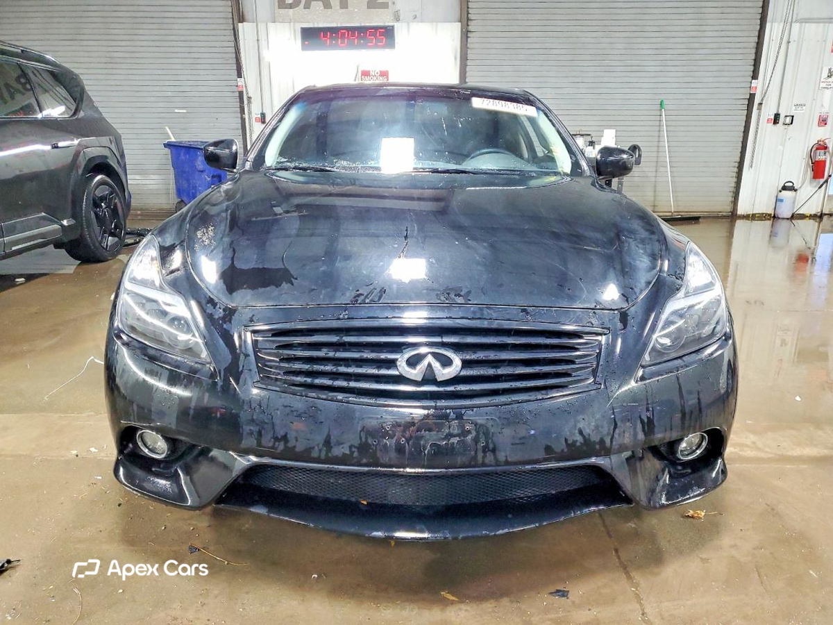 Infiniti G 2013