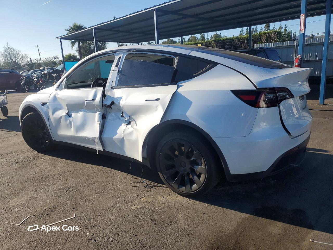 Tesla Model Y 2023