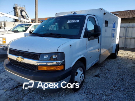 Chevrolet Express 2022 - Image 1 of 5