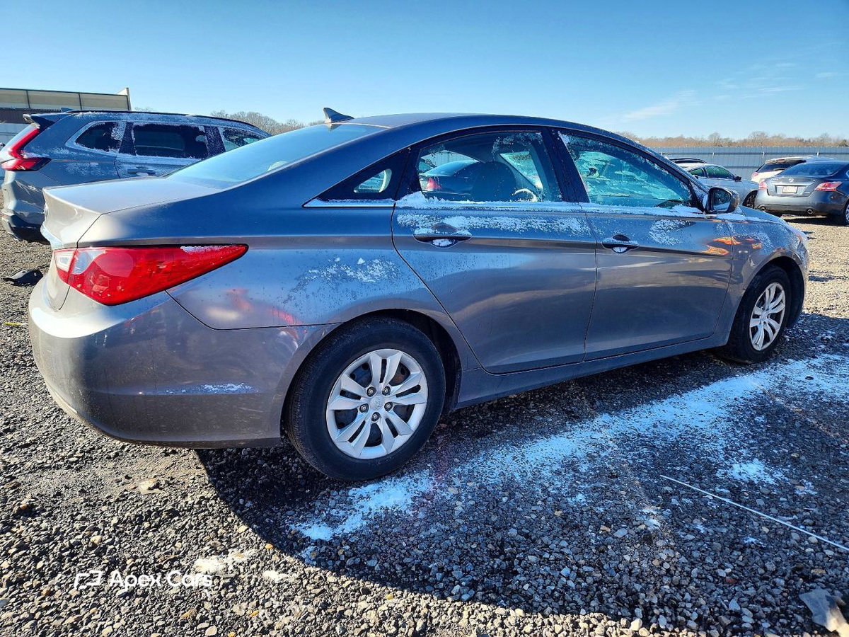 Hyundai Sonata 2011