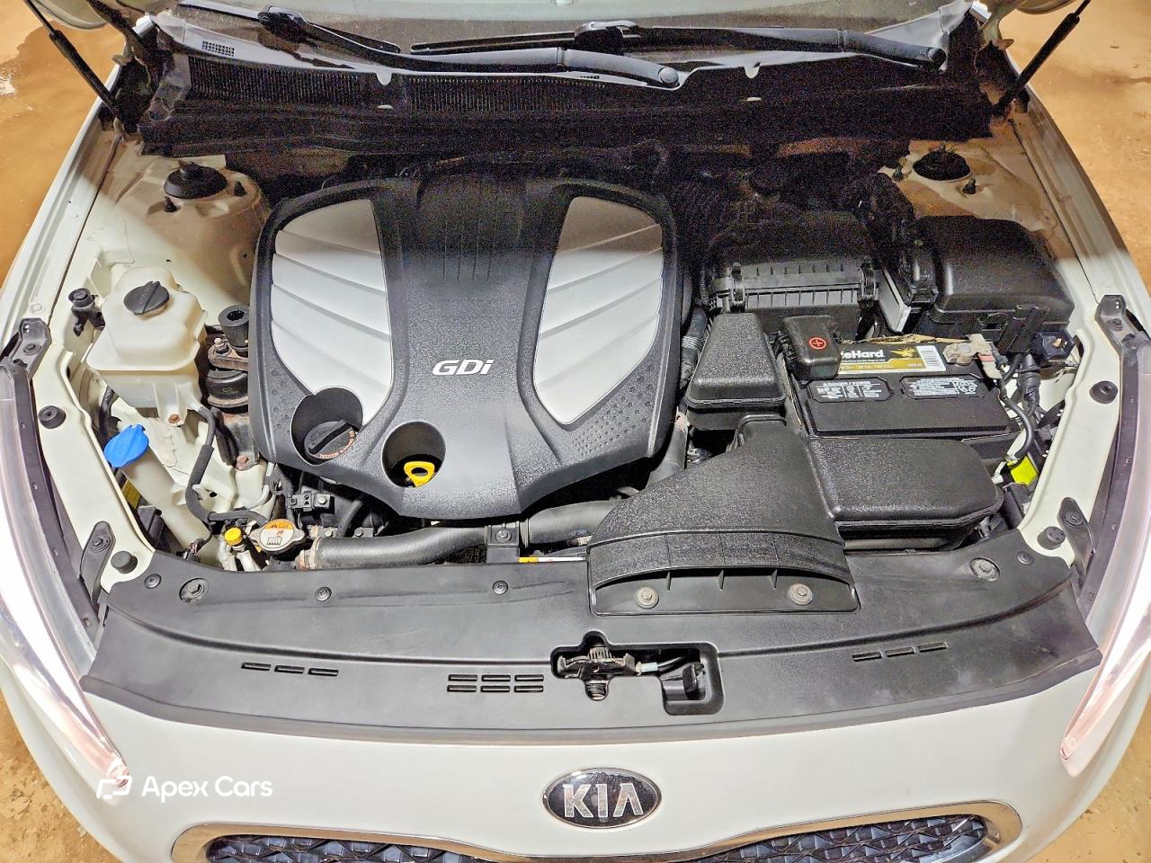 Kia Cadenza 2015