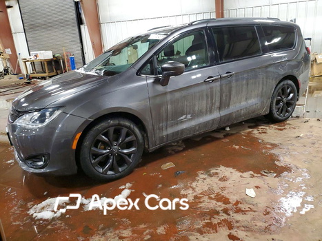 Chrysler Pacifica 2018 - Image 1 of 14