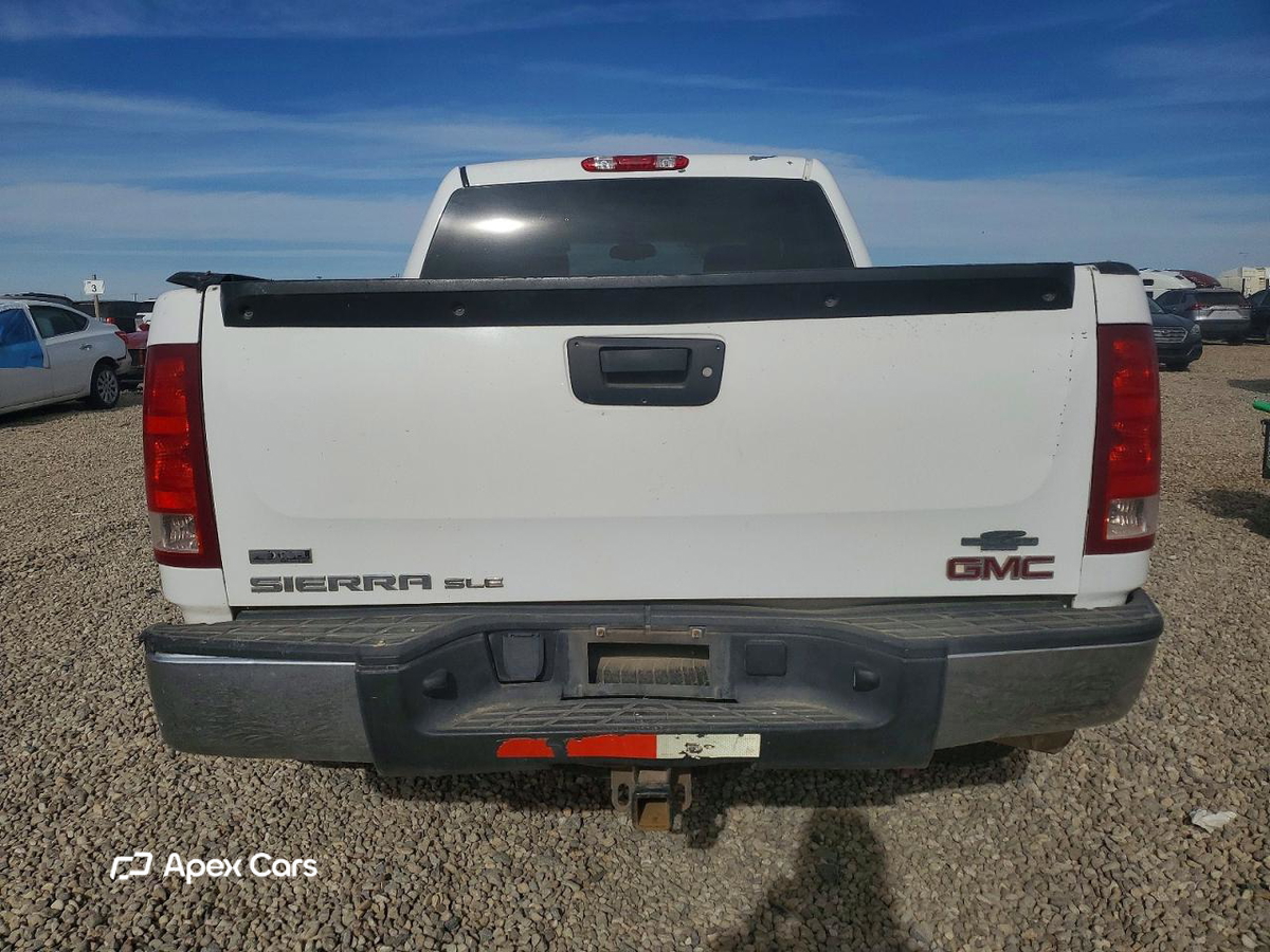 GMC Sierra 2010