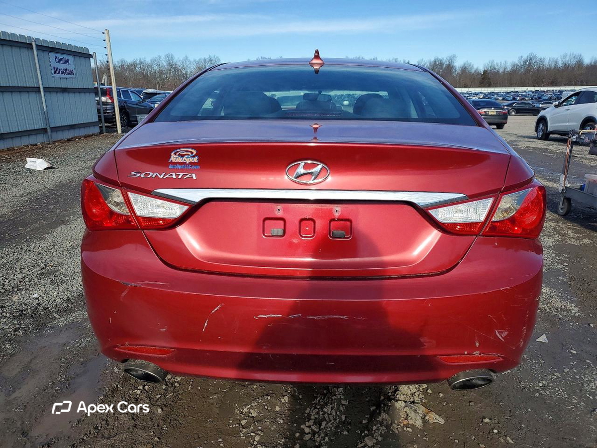 Hyundai Sonata 2011