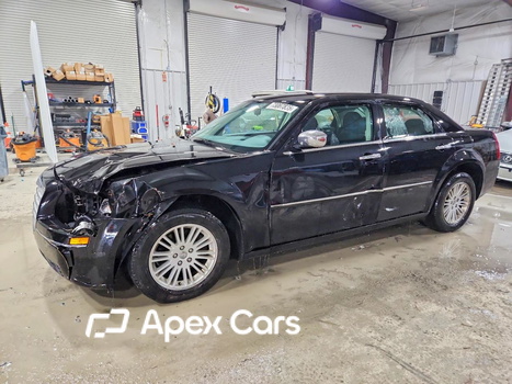 Chrysler 300 2010 - Image 1 of 12