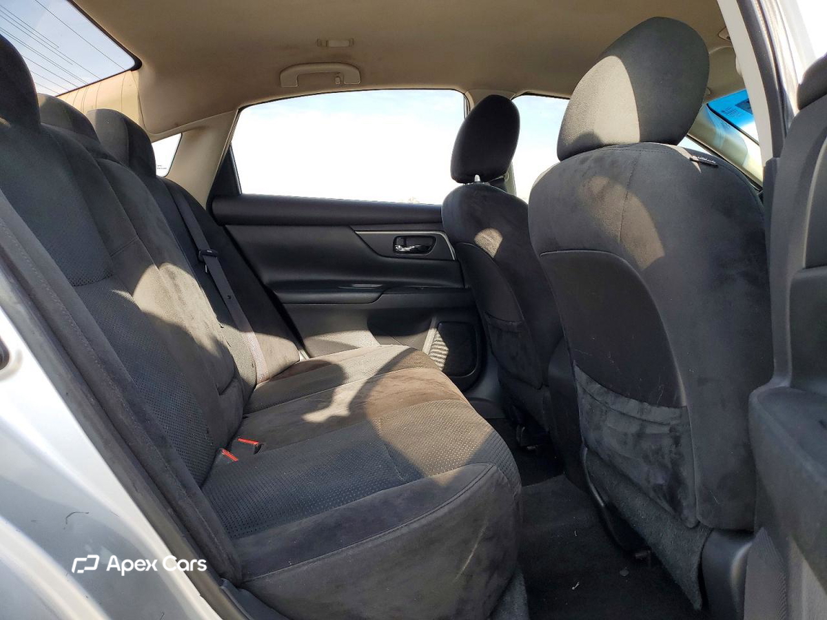 Nissan Altima 2015