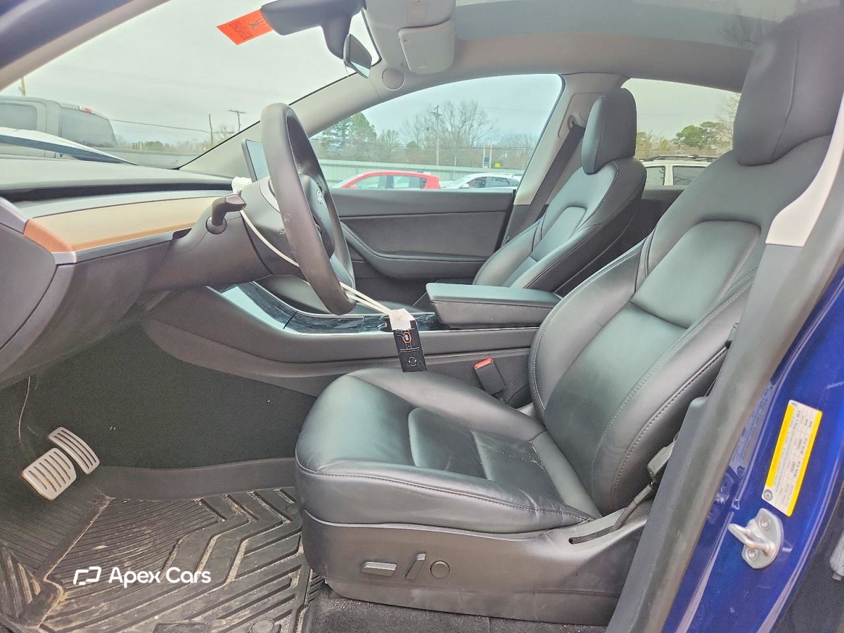 Tesla Model Y 2020
