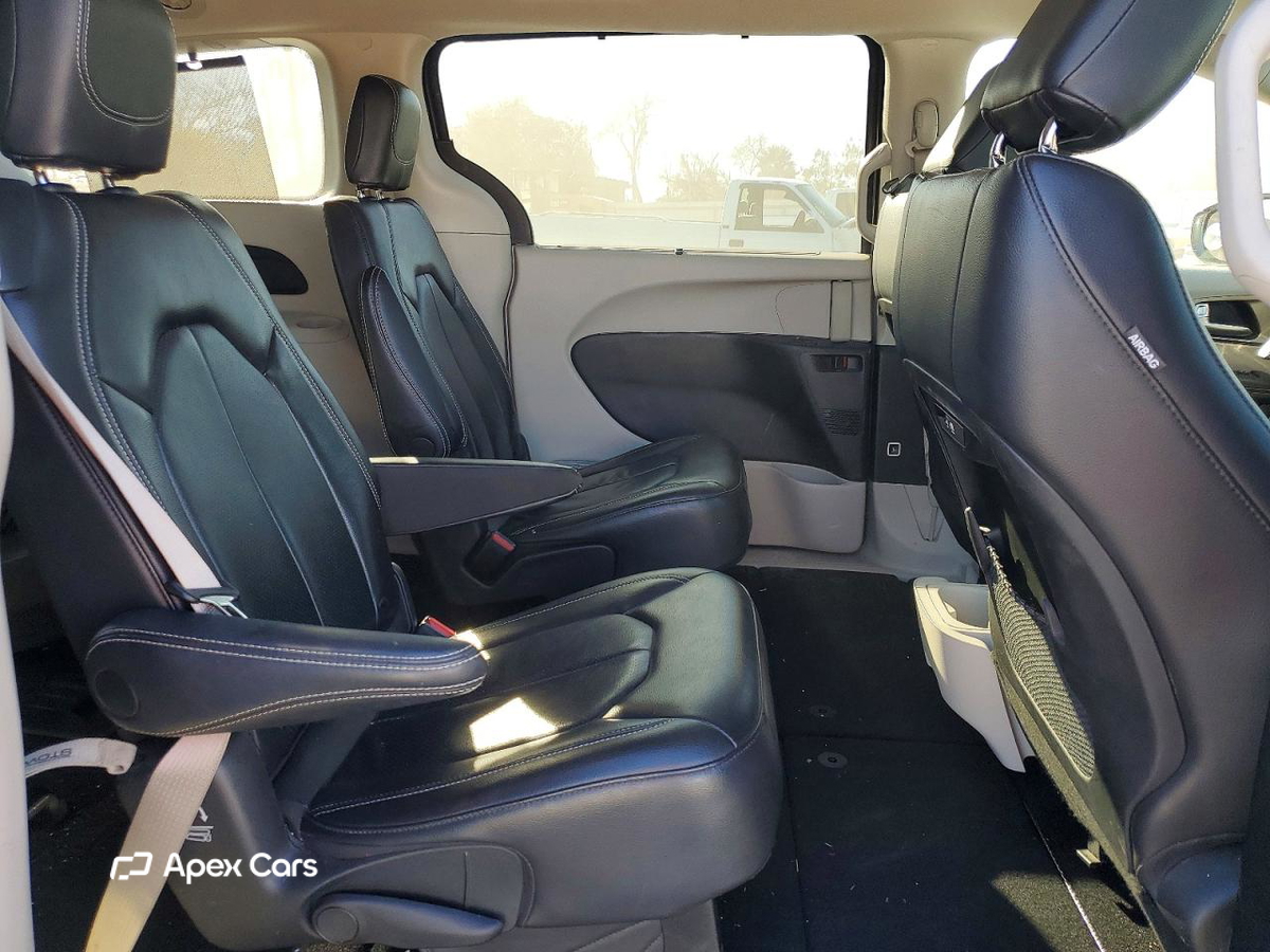 Chrysler Pacifica 2022