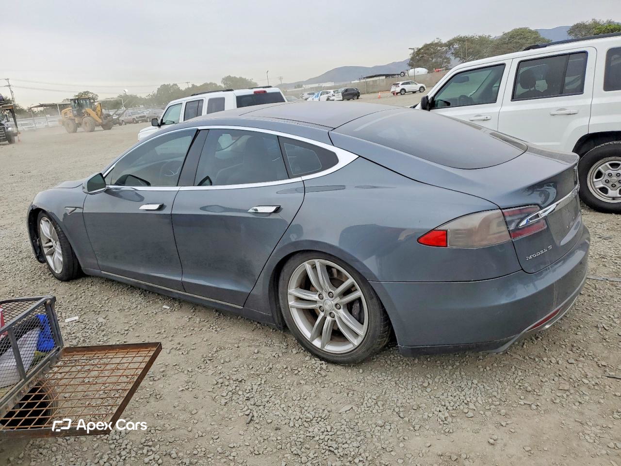 Tesla Model S 2013