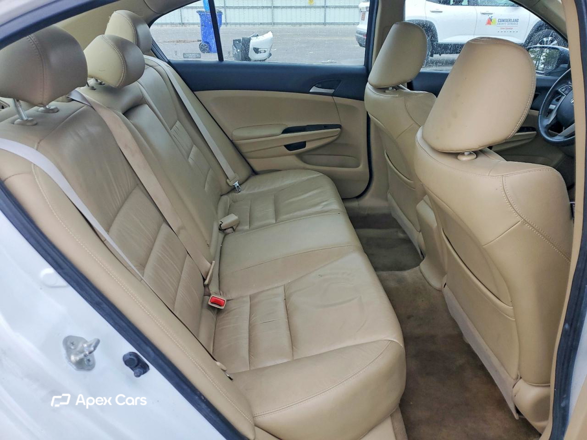 Honda Accord 2011