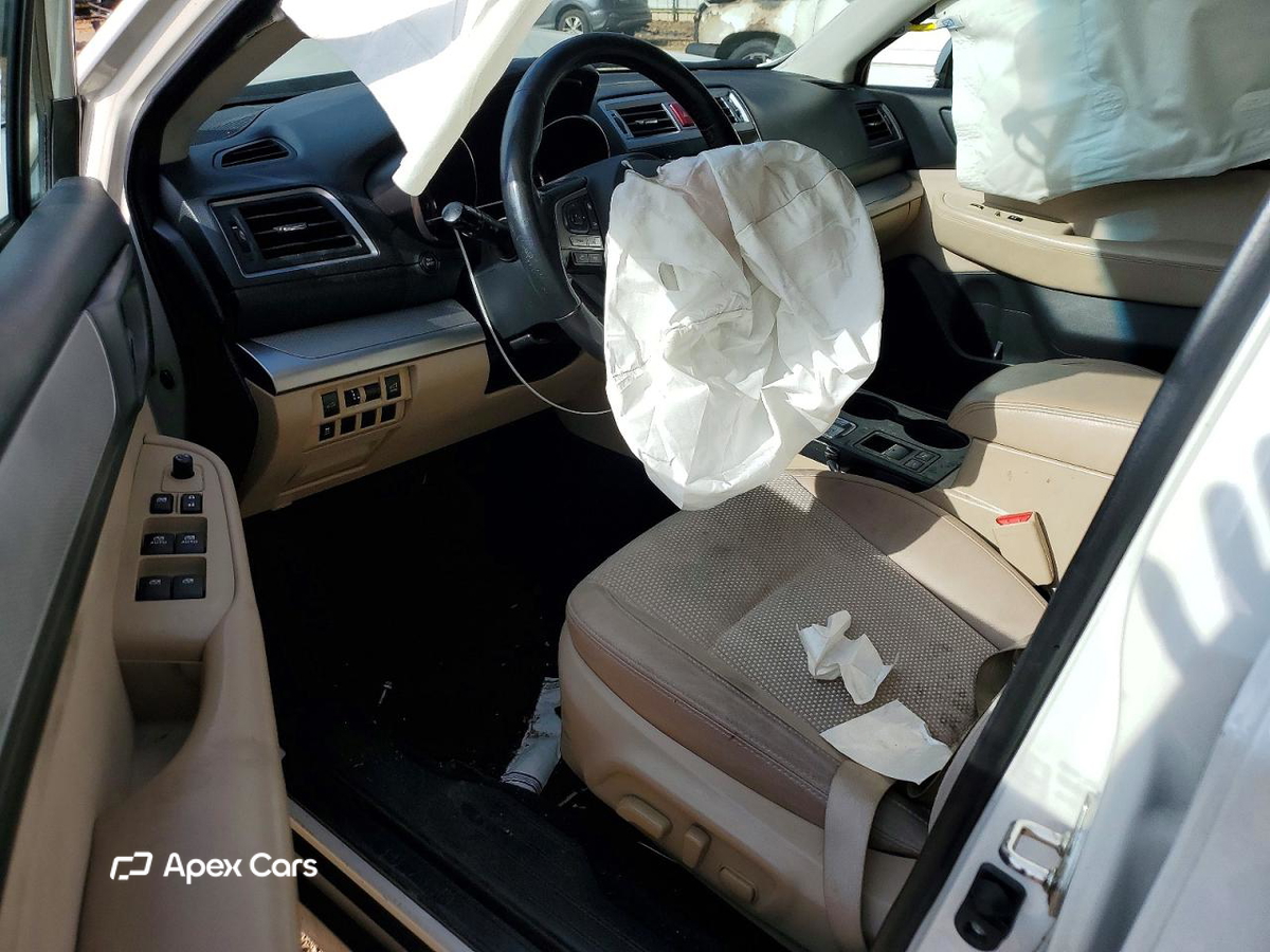 Subaru Outback 2015