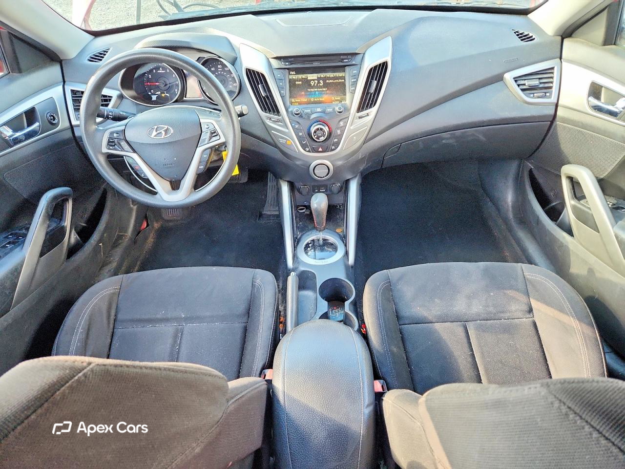Hyundai Veloster 2013