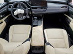 Lexus ES 2022