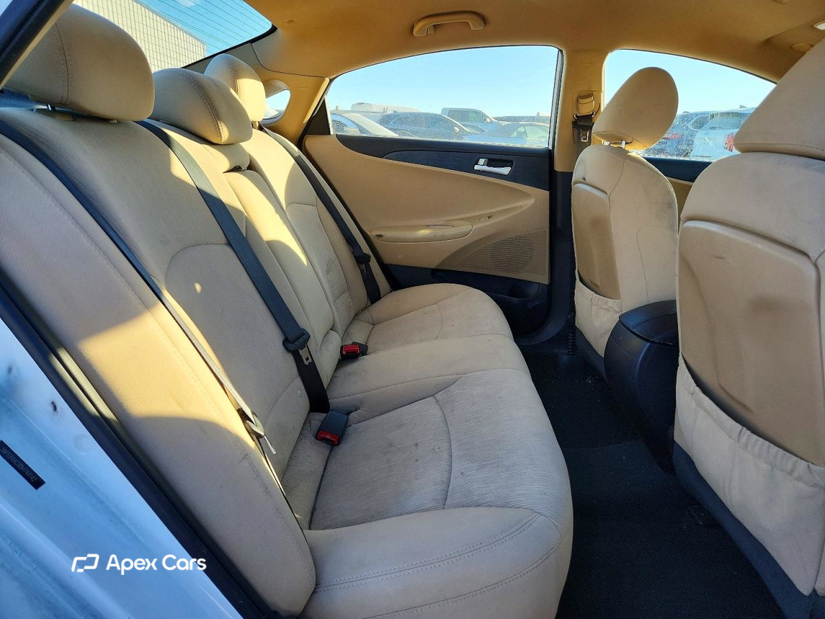 Hyundai Sonata 2013