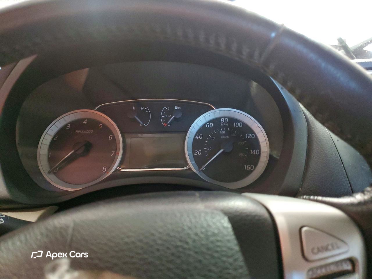 Nissan Sentra 2015