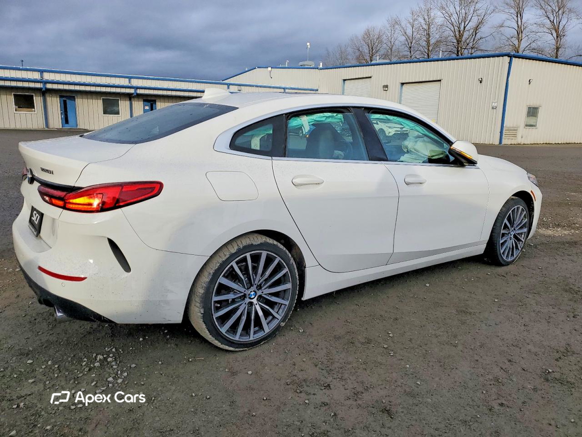 BMW Series 2 2022