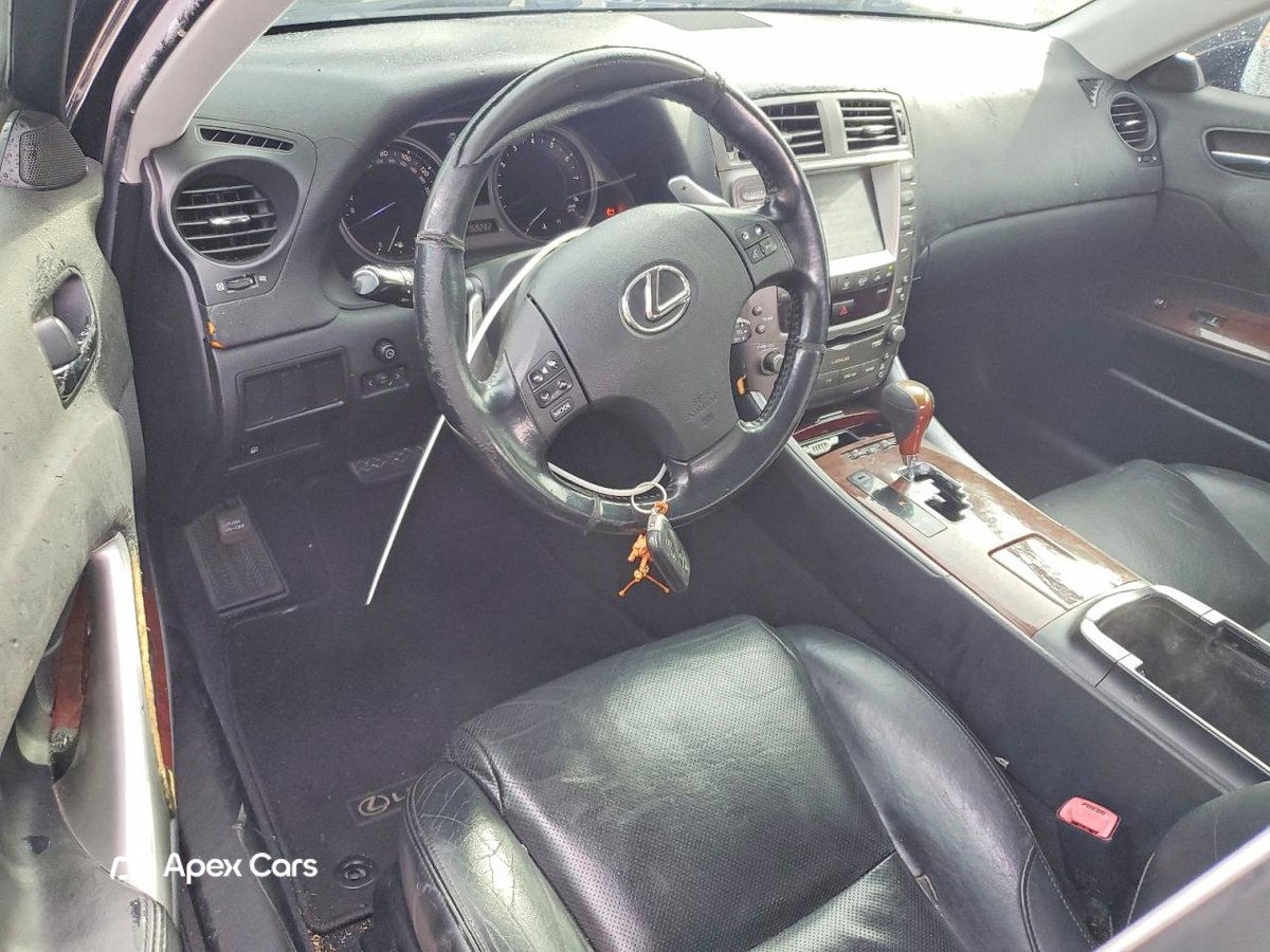 Lexus IS 2006