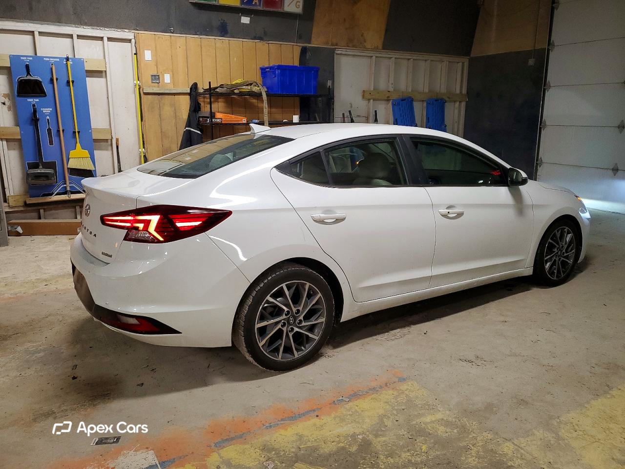 Hyundai Elantra 2020