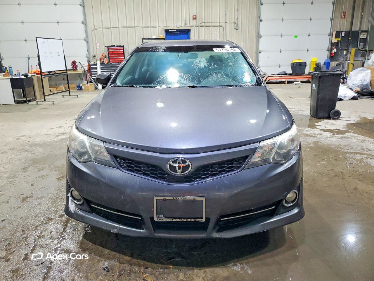 Toyota Camry 2014