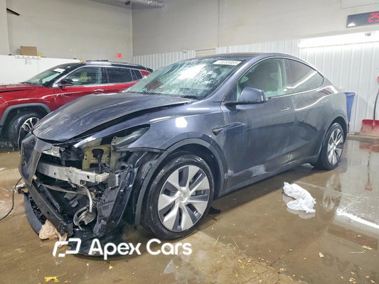 Tesla Model Y 2024 - Zdjęcie 1 z 14