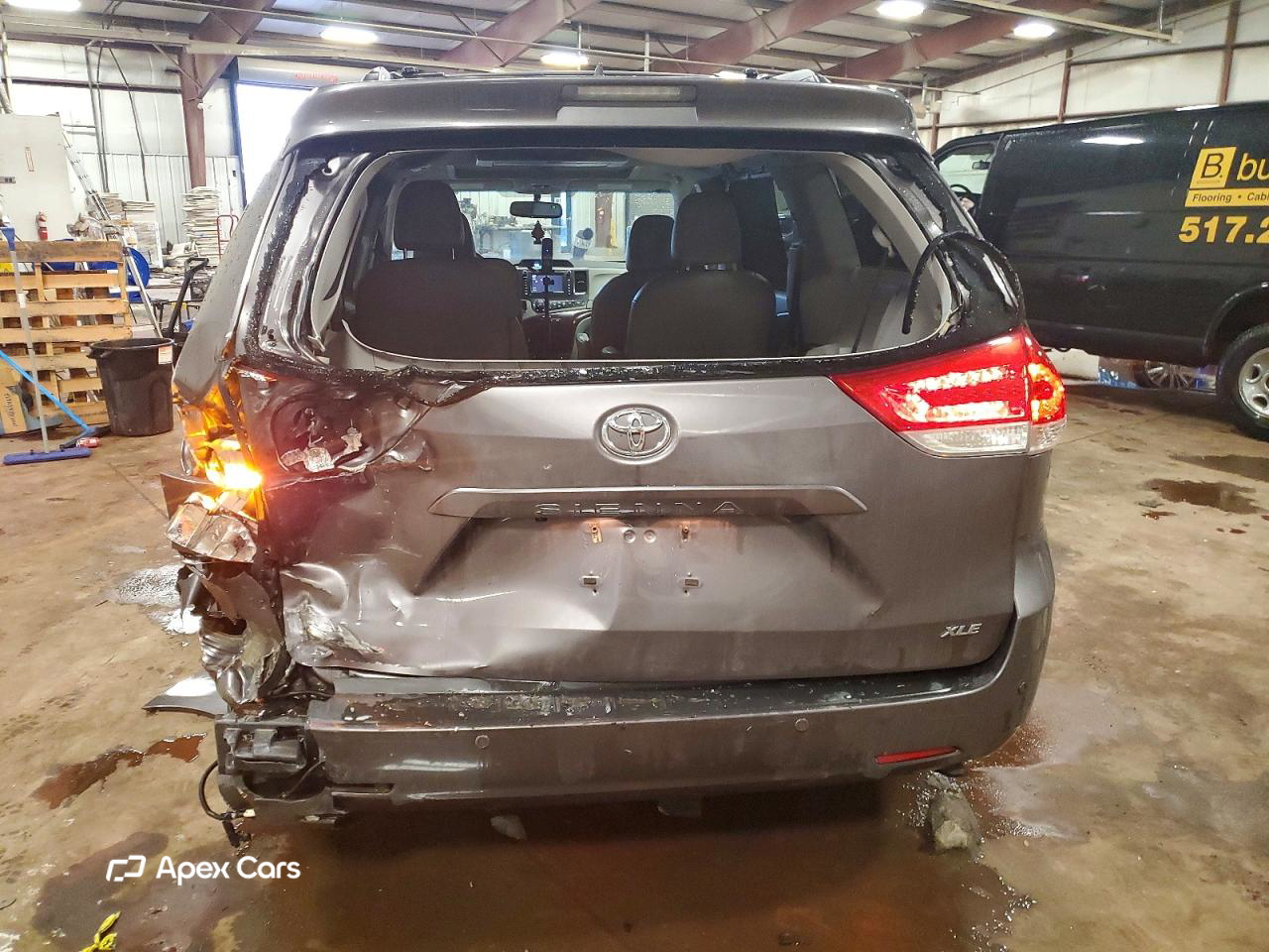 Toyota Sienna 2014