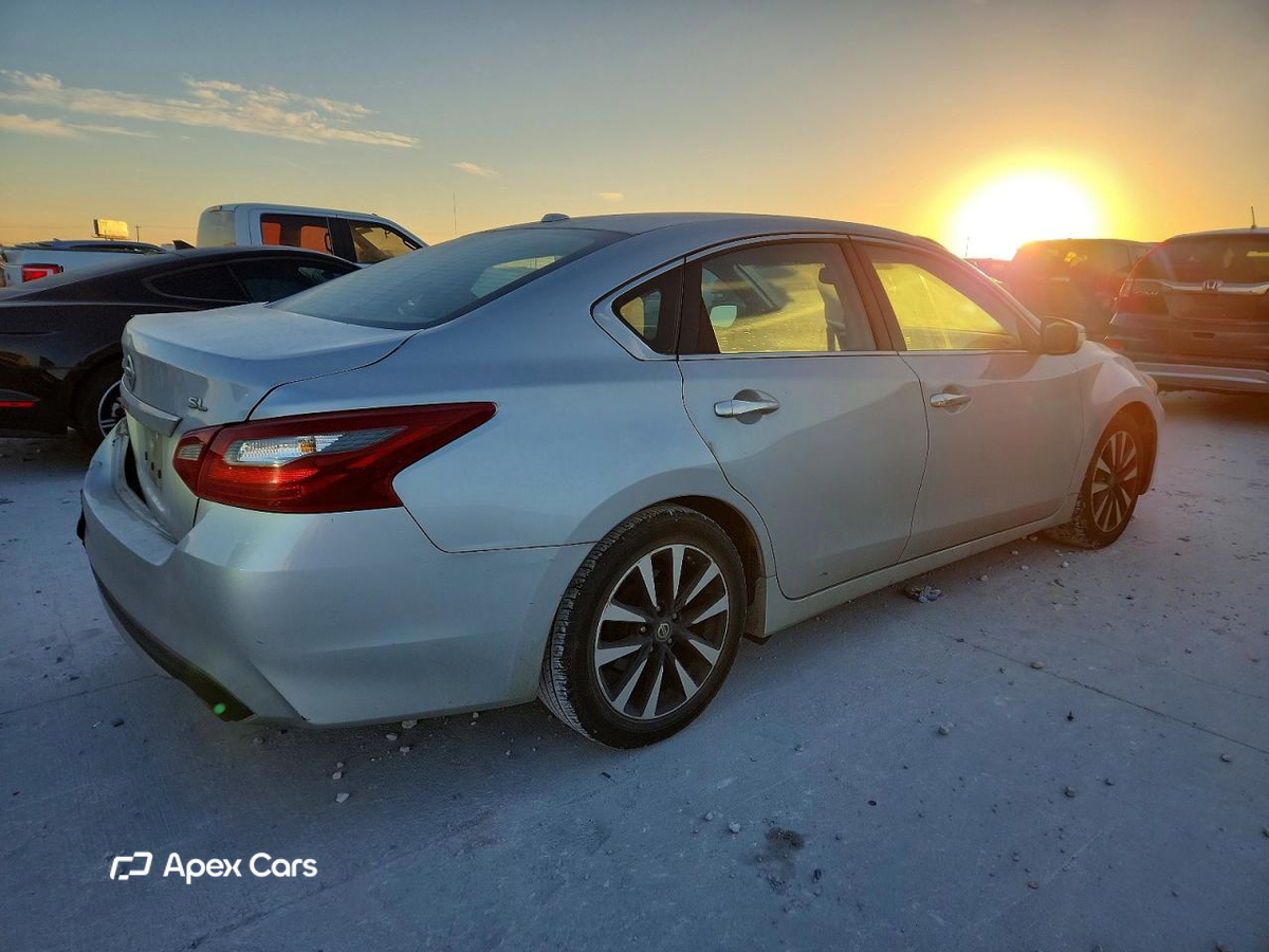 Nissan Altima 2018