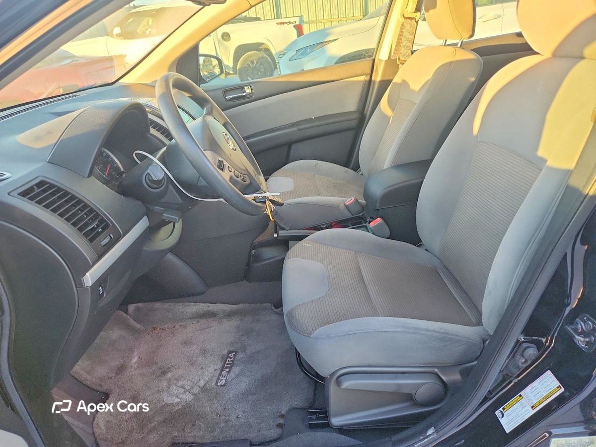 Nissan Sentra 2012