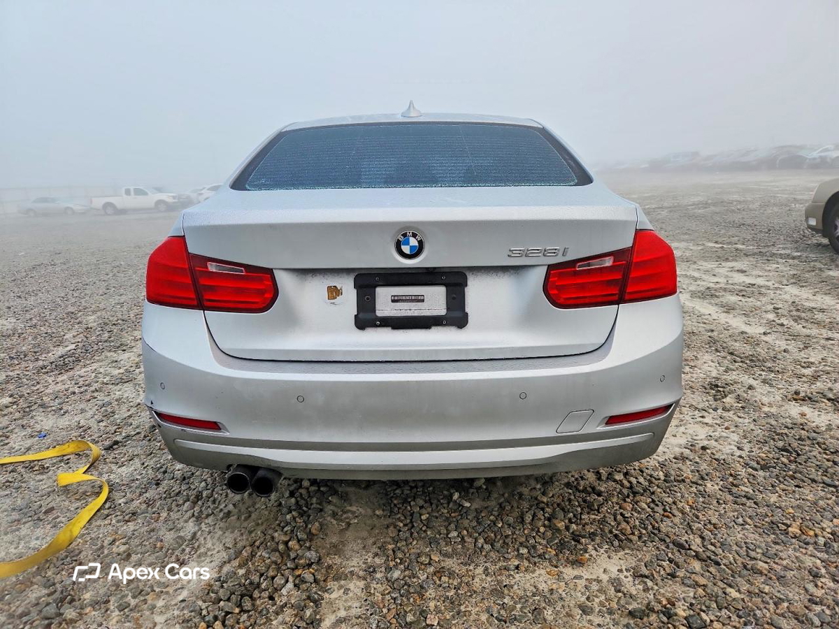 BMW Series 3 2015