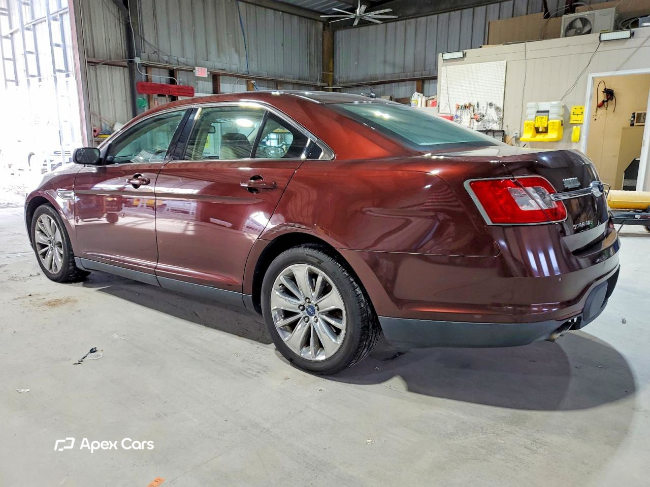 Ford Taurus 2012