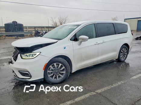 Chrysler Pacifica 2022 - Image 1 of 14