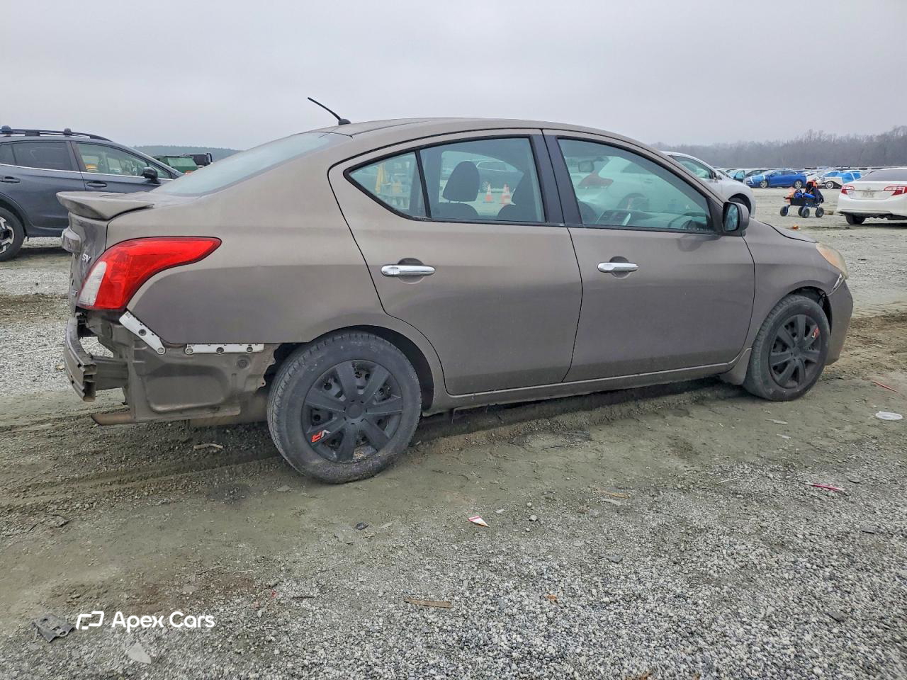 Nissan Versa 2014