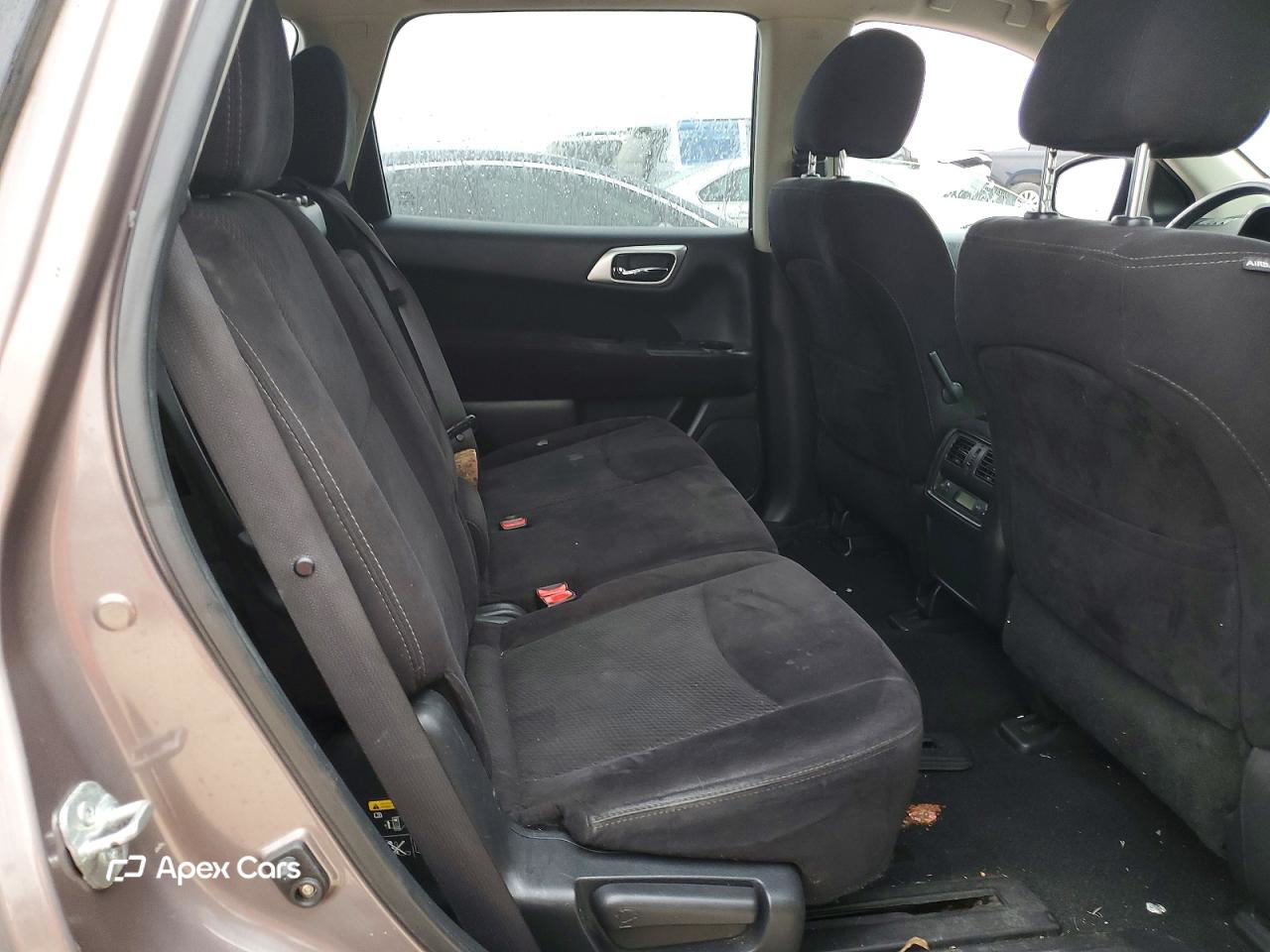 Nissan Pathfinder 2014