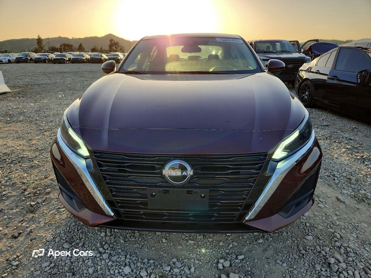Altima 2023