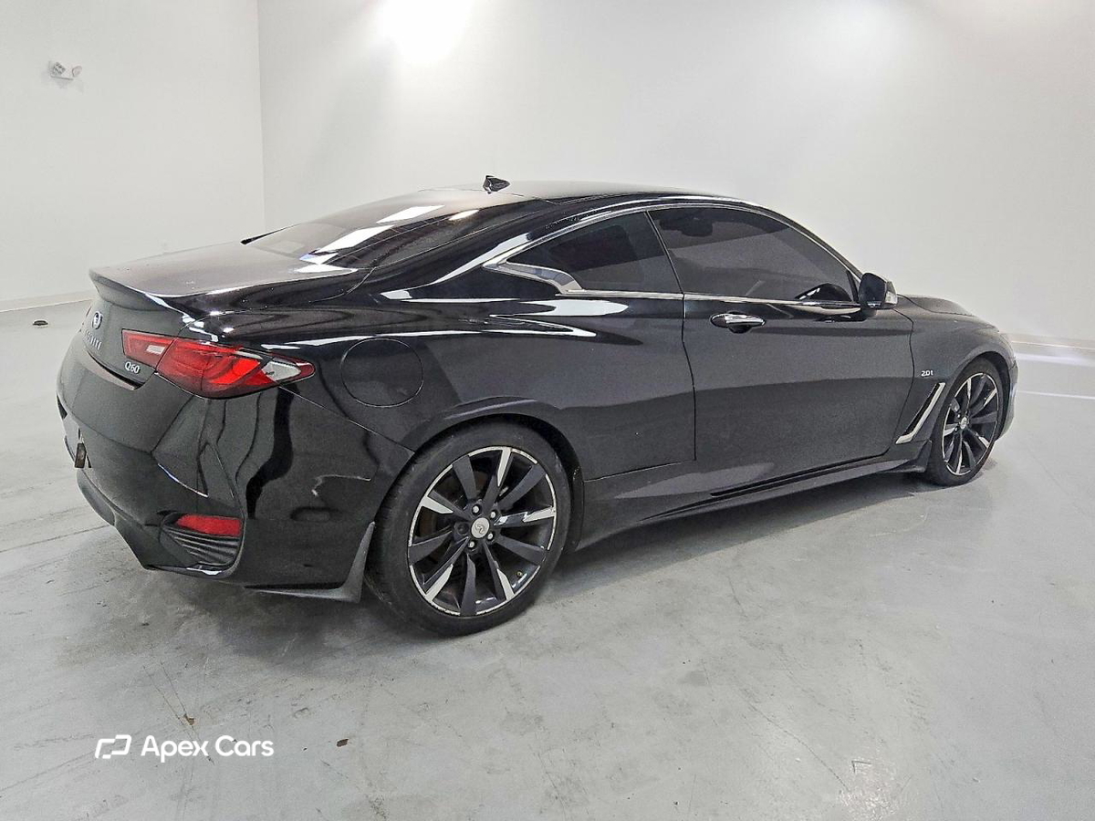 Infiniti Q60 2017