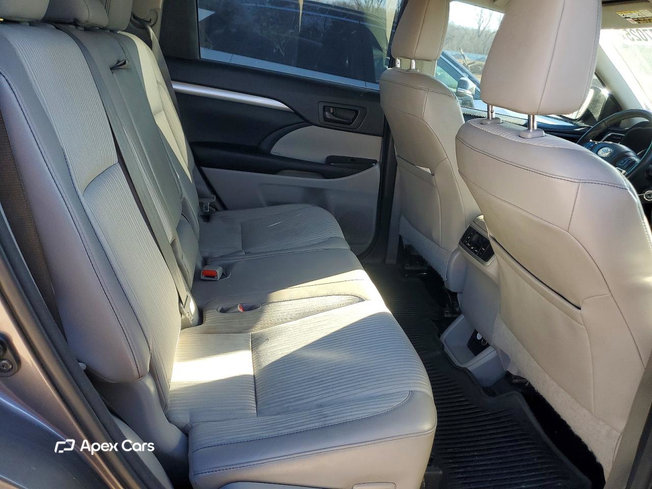 Toyota Highlander 2014