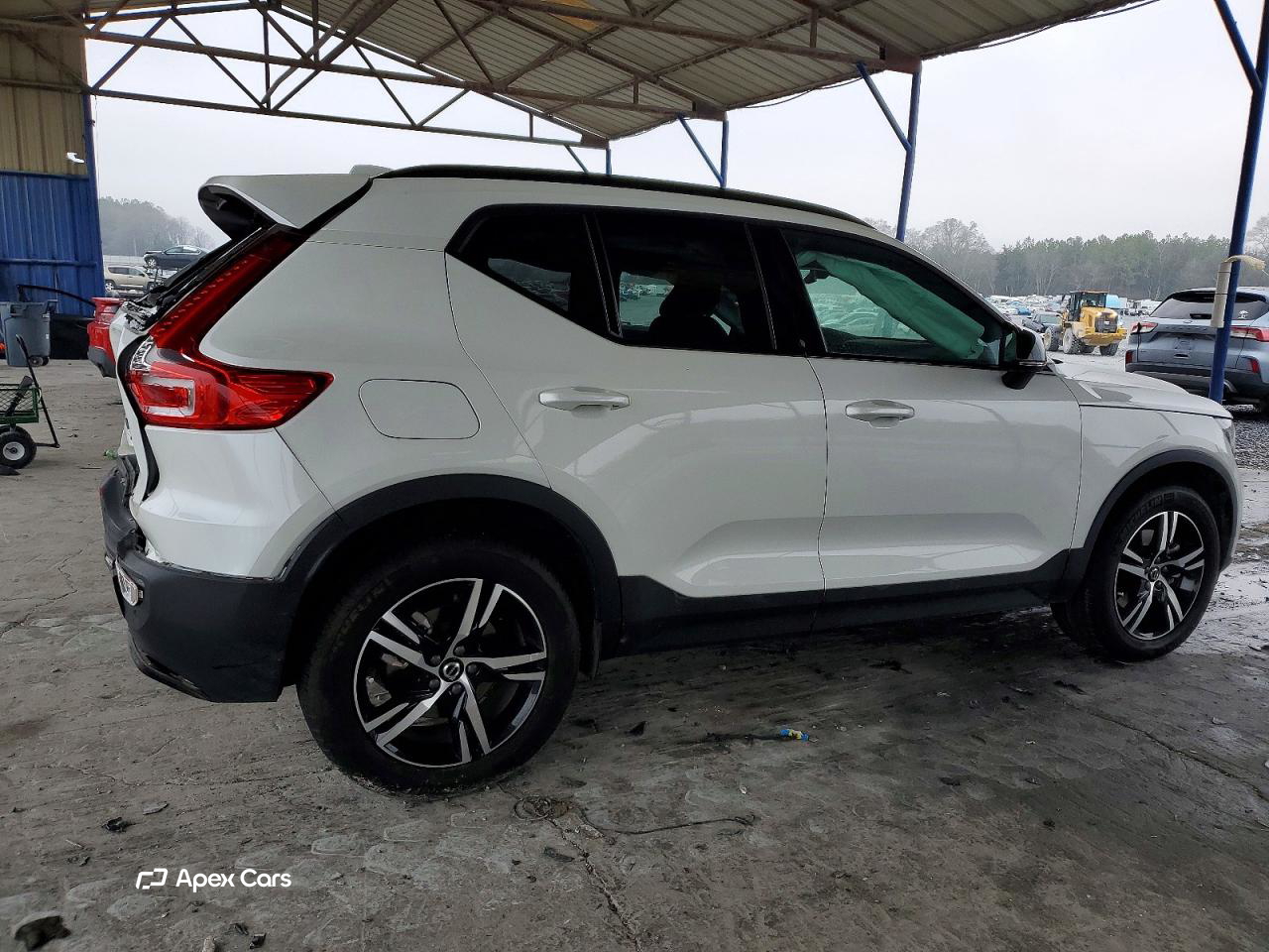 Volvo XC40 2024